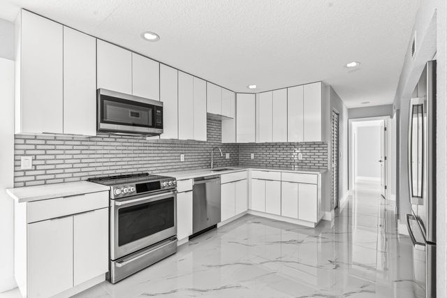 4412 Wilkinson Drive, Lake Worth, FL 33461