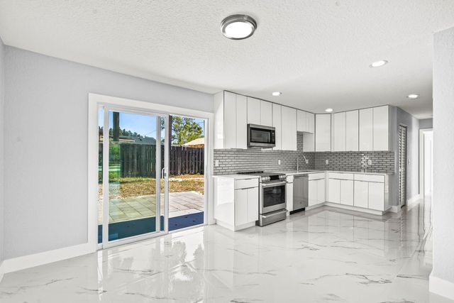 4412 Wilkinson Drive, Lake Worth, FL 33461