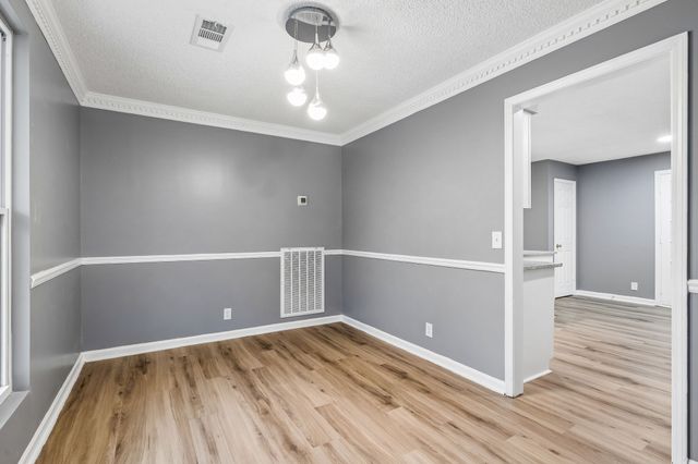 5144 Roxborough Dr, Hermitage, TN 37076