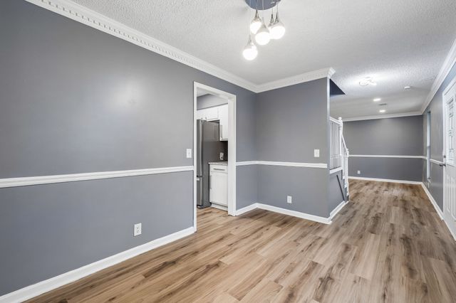 5144 Roxborough Dr, Hermitage, TN 37076