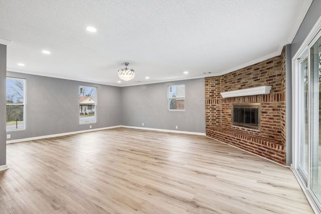 5144 Roxborough Dr, Hermitage, TN 37076