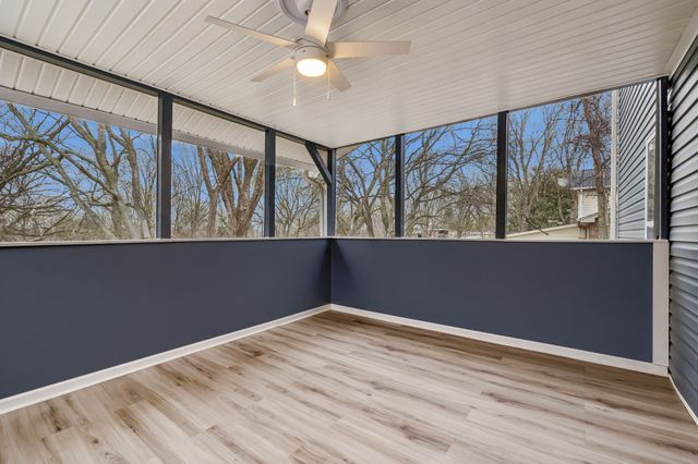 5144 Roxborough Dr, Hermitage, TN 37076