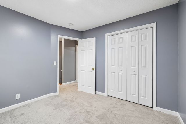 5144 Roxborough Dr, Hermitage, TN 37076