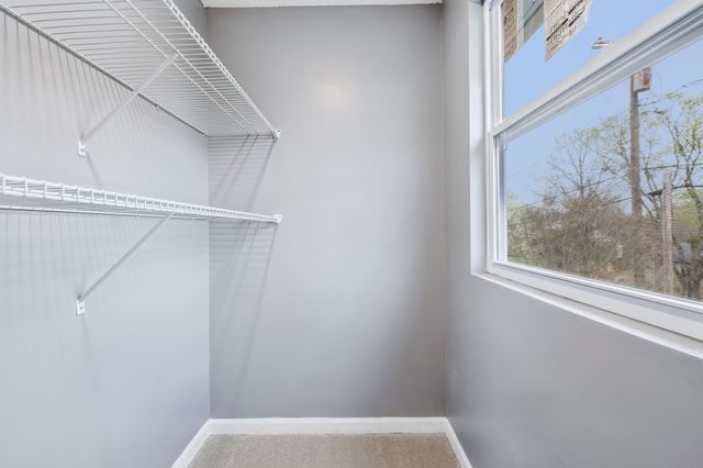 5144 Roxborough Dr, Hermitage, TN 37076