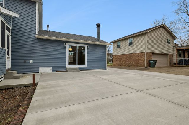 5144 Roxborough Dr, Hermitage, TN 37076