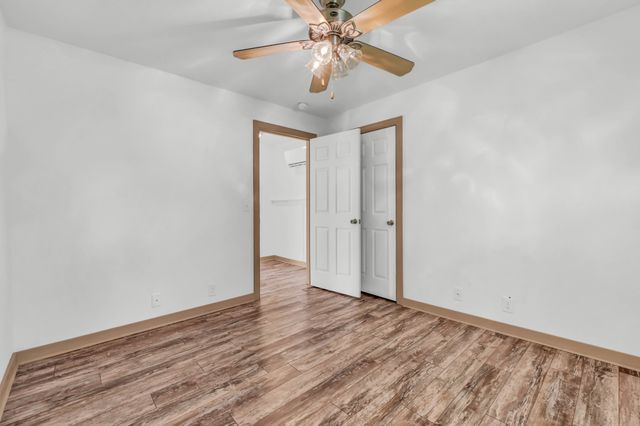 48 Maple St, Clarksville, TN 37042