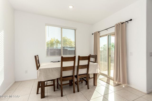 21953 E Thunderhead Drive, Red Rock, AZ 85145