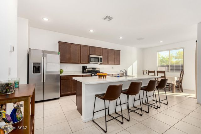 21953 E Thunderhead Drive, Red Rock, AZ 85145