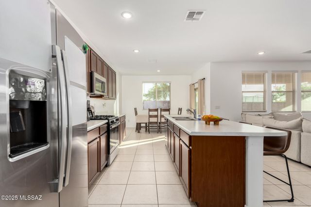 21953 E Thunderhead Drive, Red Rock, AZ 85145