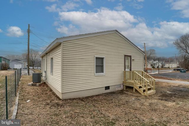 820 N 9TH ST, Lebanon, PA 17046