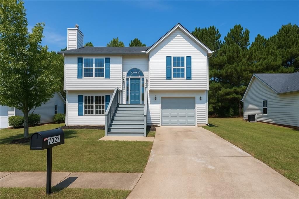 7027 Biscayne Boulevard, Rex, GA 30273