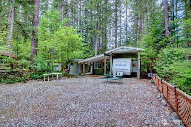 38 Gold Nugget Road, Deming, WA 98244