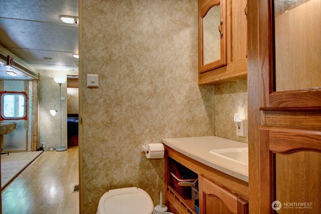 38 Gold Nugget Road, Deming, WA 98244