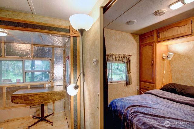 38 Gold Nugget Road, Deming, WA 98244