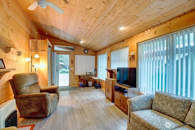 38 Gold Nugget Road, Deming, WA 98244