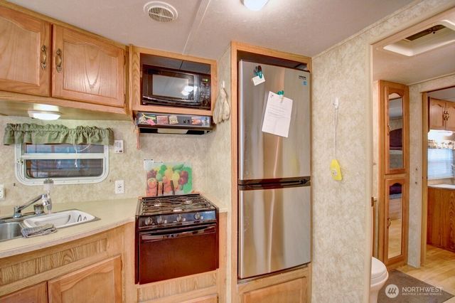 38 Gold Nugget Road, Deming, WA 98244