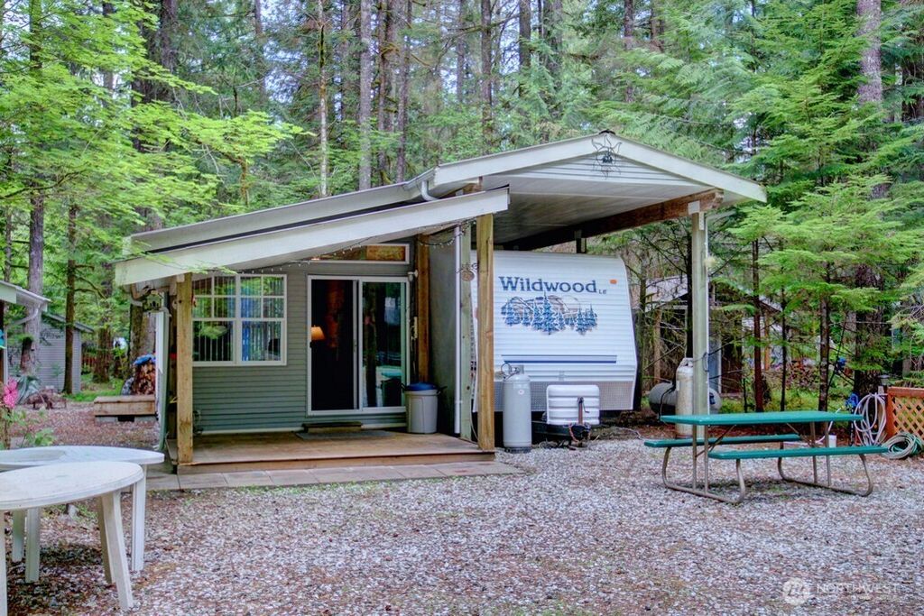 38 Gold Nugget Road, Deming, WA 98244