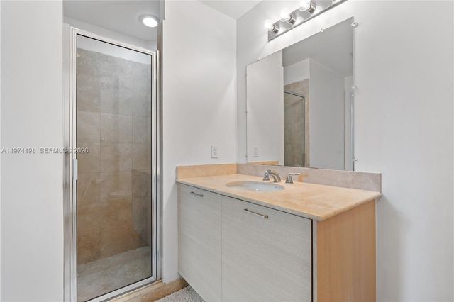 350 NE 24th St 406, Miami, FL 33137