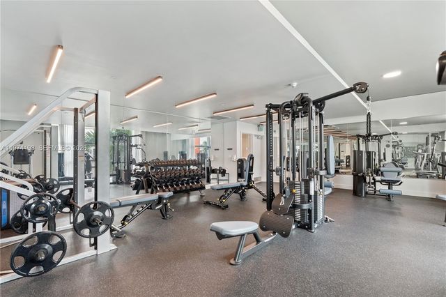 350 NE 24th St 406, Miami, FL 33137