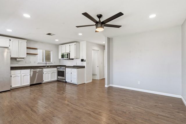 502 Dudley Dr, Roseville, CA 95678