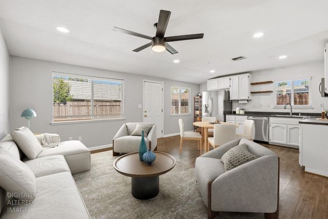 502 Dudley Dr, Roseville, CA 95678