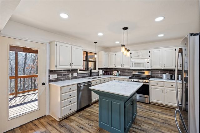 218 Virden Circle, Russellville, AR 72802