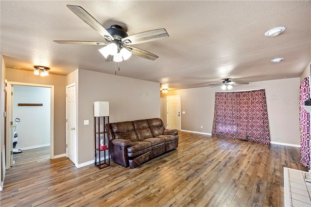 218 Virden Circle, Russellville, AR 72802