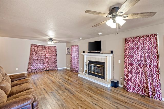 218 Virden Circle, Russellville, AR 72802