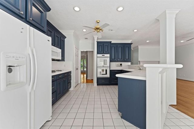 29 Berry Blossom Drive, The Woodlands, TX 77380