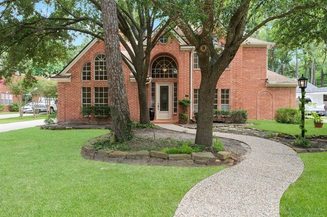 29 Berry Blossom Drive, The Woodlands, TX 77380