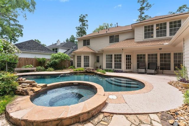 29 Berry Blossom Drive, The Woodlands, TX 77380