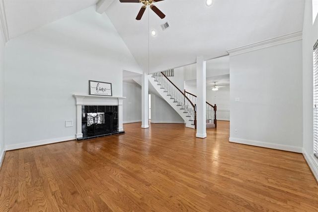 29 Berry Blossom Drive, The Woodlands, TX 77380