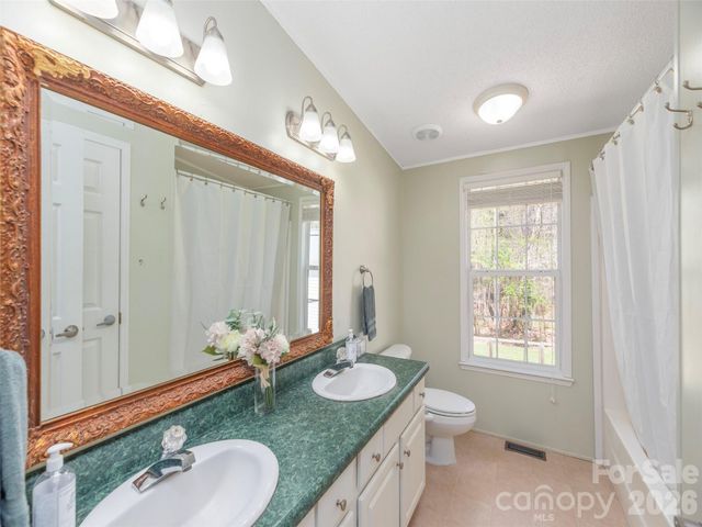 322 Stockton Branch Road, Weaverville, NC 28787
