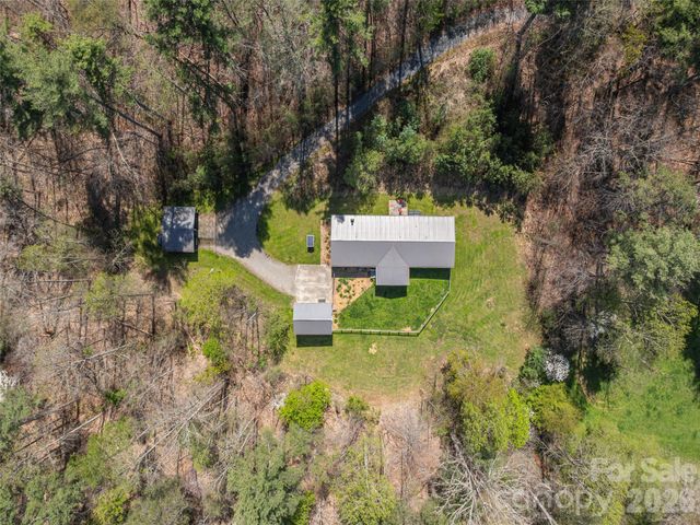 322 Stockton Branch Road, Weaverville, NC 28787