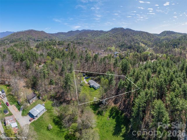 322 Stockton Branch Road, Weaverville, NC 28787