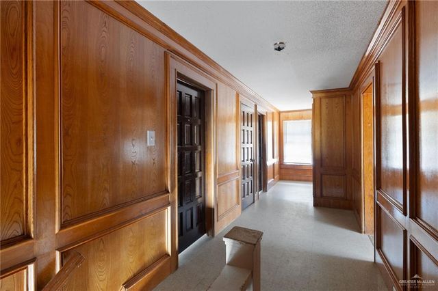 328 S Georgia Avenue, Mercedes, TX 78570