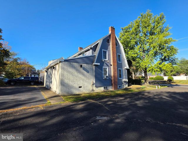 97 W TRENTON AVE, Morrisville, PA 19067