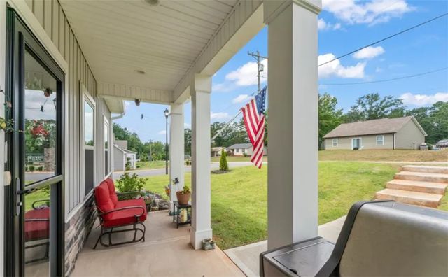 1044 Fairfield Drive, Seneca, SC 29678
