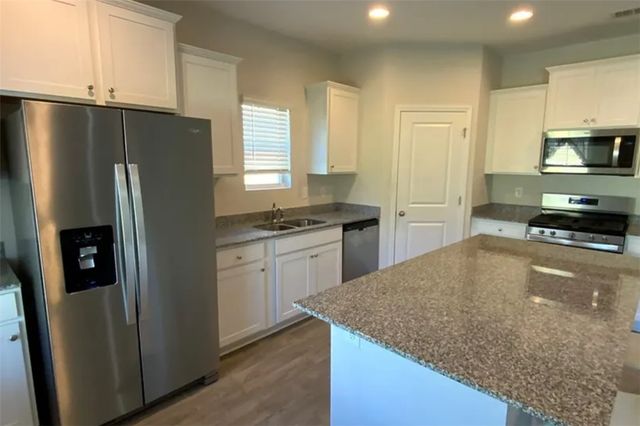 1044 Fairfield Drive, Seneca, SC 29678