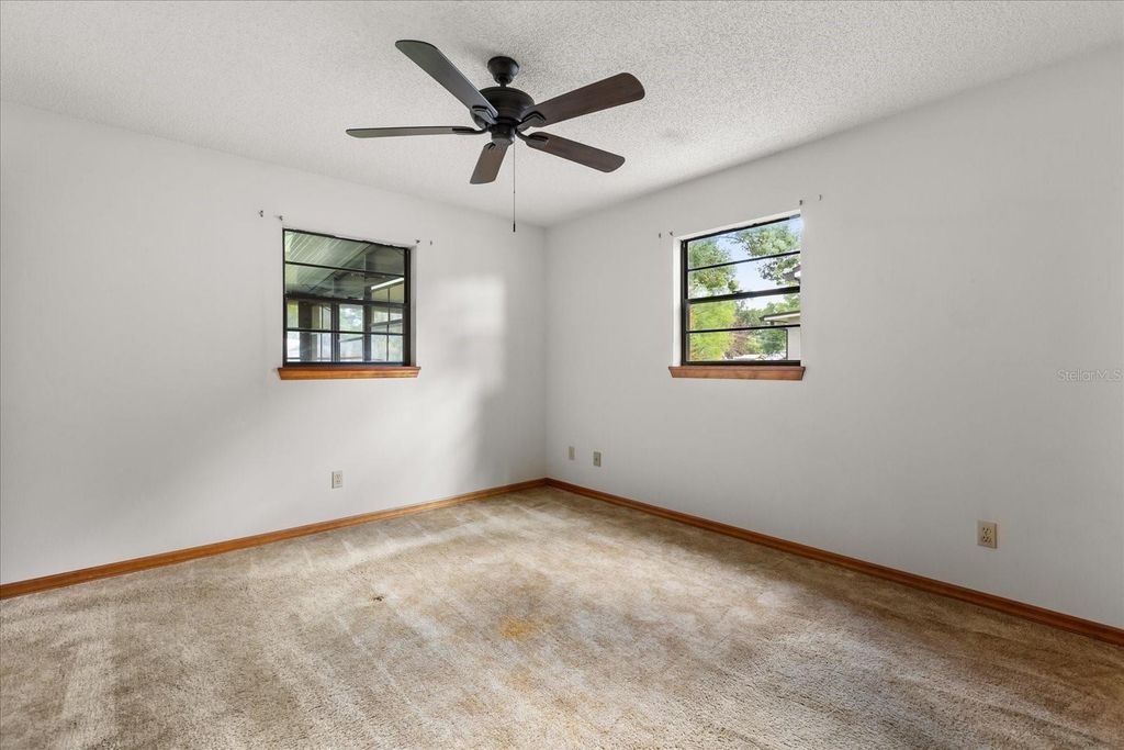 Image 19 of property listing at 407 WYOMING AVENUE, St Cloud, FL 34769