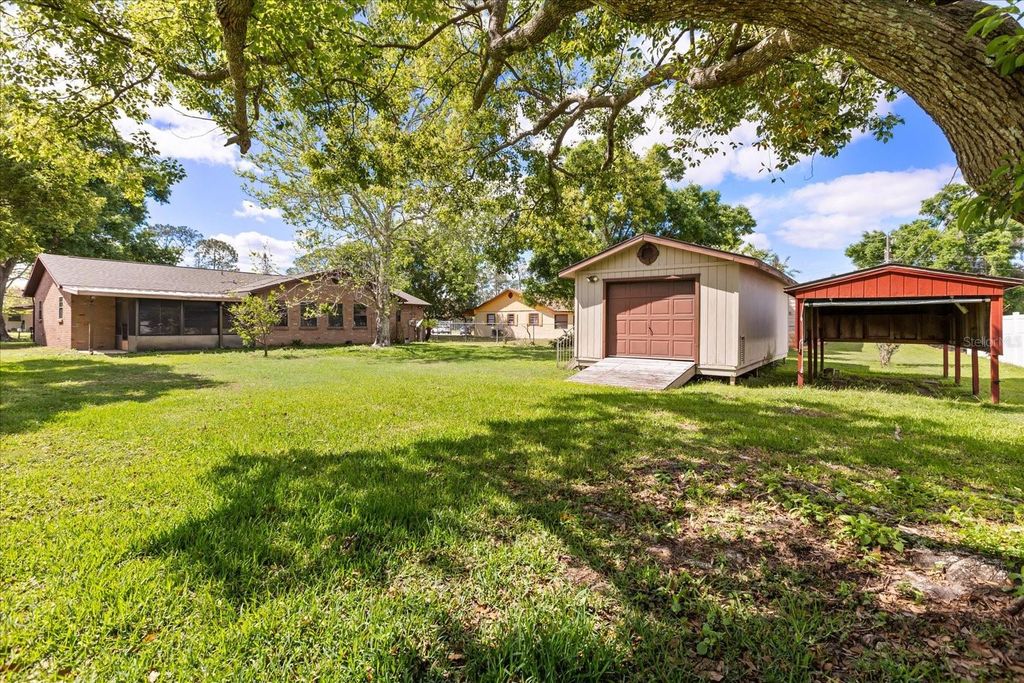 Image 25 of property listing at 407 WYOMING AVENUE, St Cloud, FL 34769