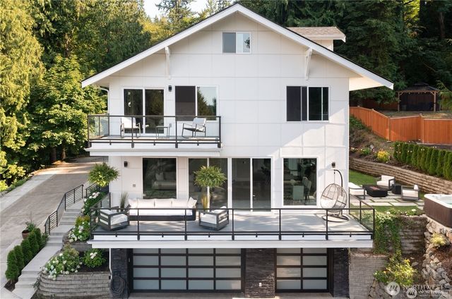 16831 84th Lane NE, Kenmore, WA 98028