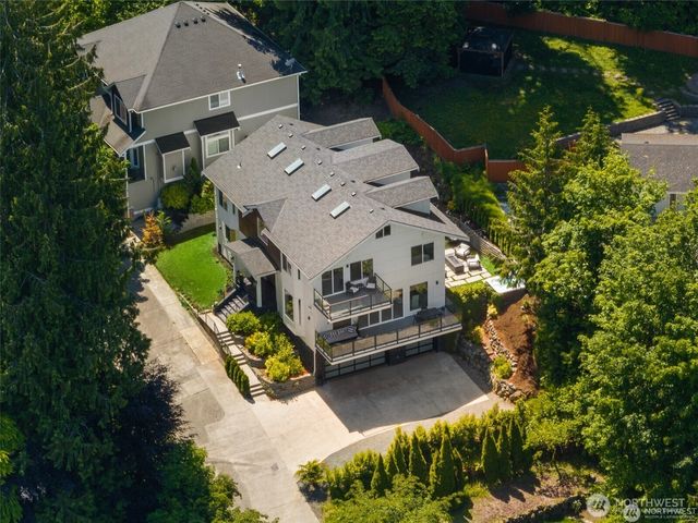 16831 84th Lane NE, Kenmore, WA 98028