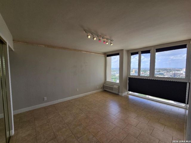 7701 Wurzbach Rd Apt 2203, San Antonio, TX 78229