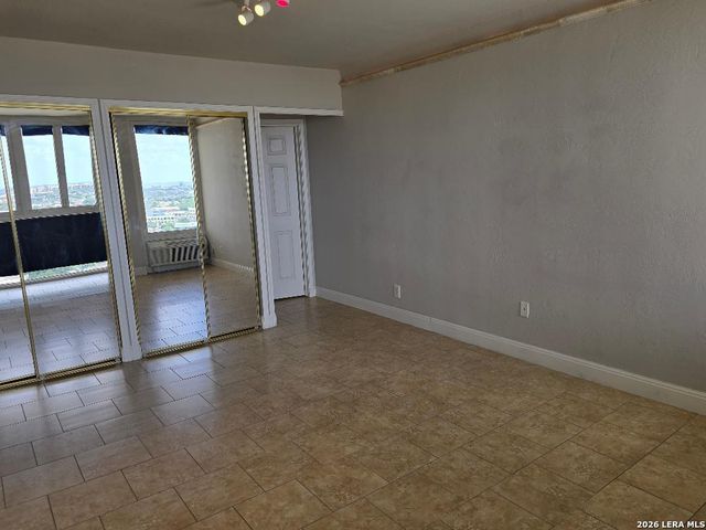 7701 Wurzbach Rd Apt 2203, San Antonio, TX 78229