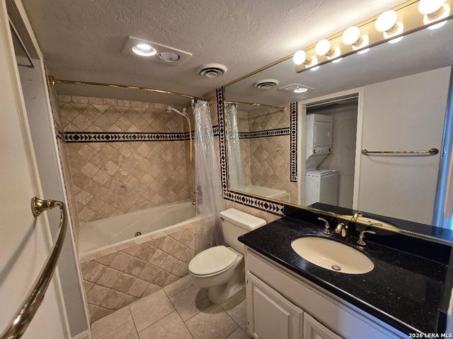 7701 Wurzbach Rd Apt 2203, San Antonio, TX 78229