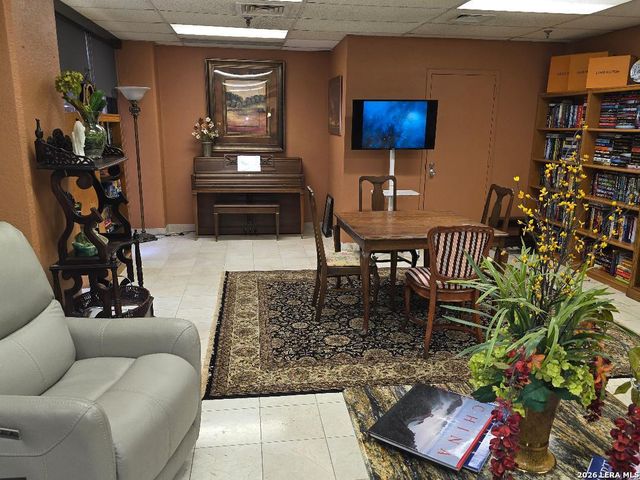 7701 Wurzbach Rd Apt 2203, San Antonio, TX 78229