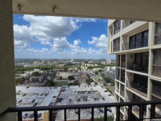 7701 Wurzbach Rd Apt 2203, San Antonio, TX 78229
