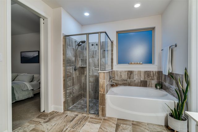 834 Mildren Lane, Fate, TX 75087
