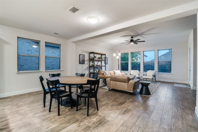 834 Mildren Lane, Fate, TX 75087